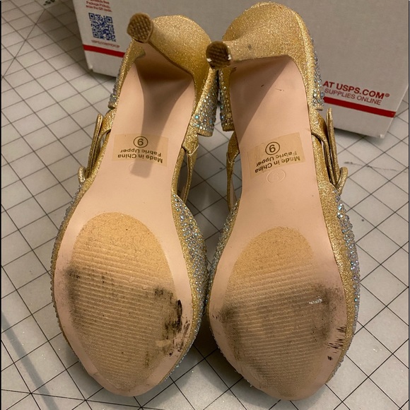Cathy Jean Rhinestone Studded Heels - Size 9 - Picture 3 of 7